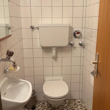 Ennemoser 362 شقة بيزاو